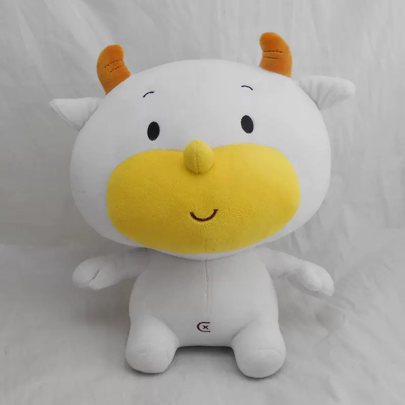厂家来图做 可爱大脸奶牛毛绒玩具坐姿牛公仔 生肖玩偶可加logo