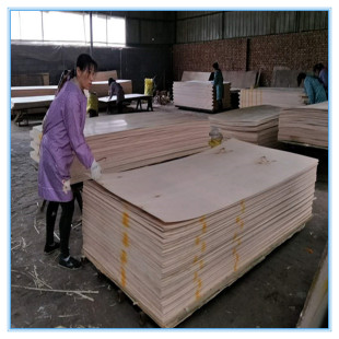 �S��ֱ�� 8������z�ϰ� ���b�䌣�á��r�񌍻ݡ����b�塢�Ҿ߰�