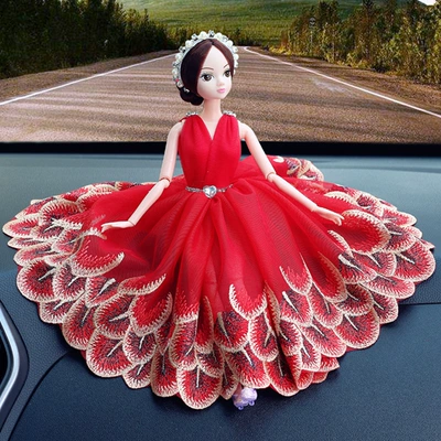 car creative cute decoration: Car ornaments - red-peacock-skirt