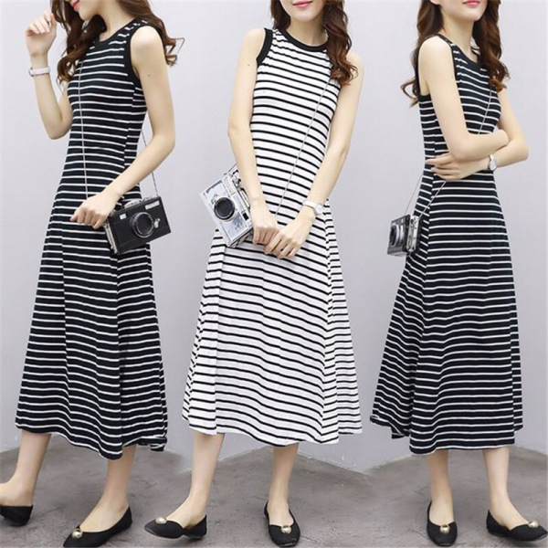 Elegant retro sleevless dress sleevless
