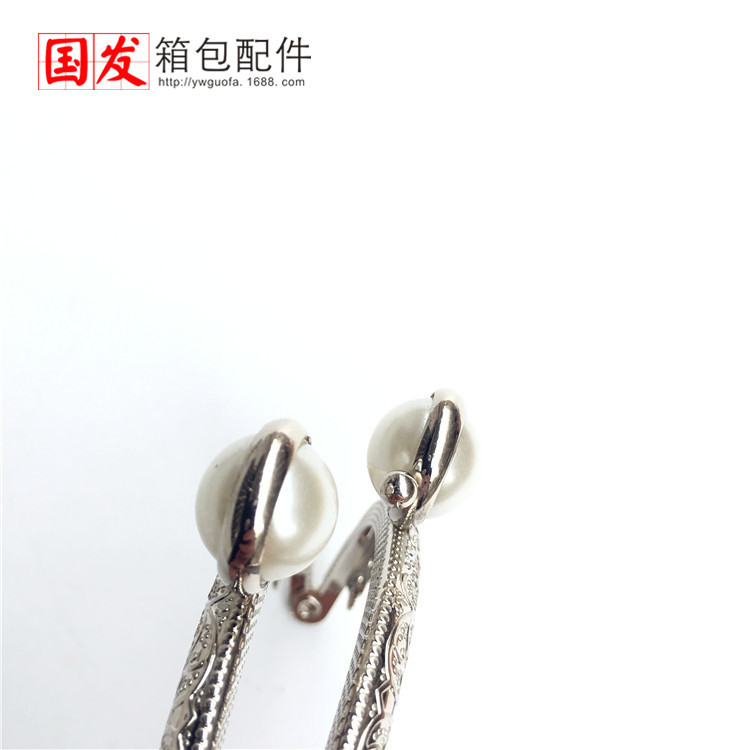 Para hacer productos: 8.5cm semicircular pastel de encaje en relieve, cabeza de ojos, caramelo, cabeza de oro, perla