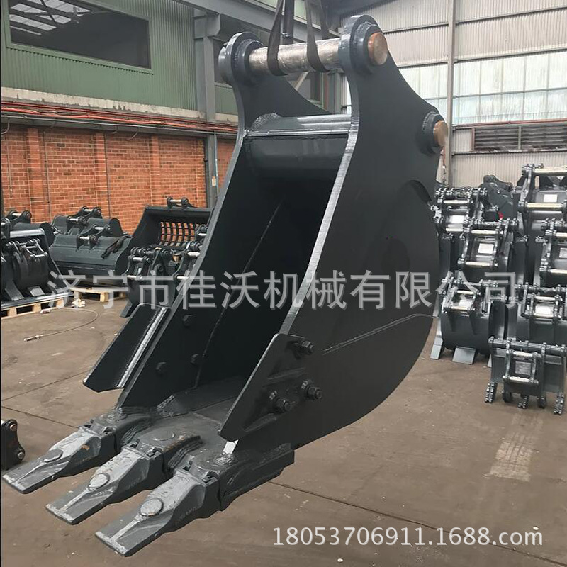 135b挖斗铲斗    挖机挖斗 属具岩石斗