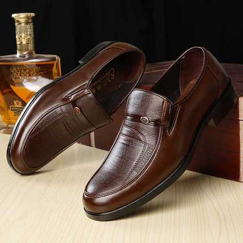 2024 Spring New Men's Business Formal Leather Shoes Office Shoes Slip-On Comfortable Casual Black Leather Shoes
