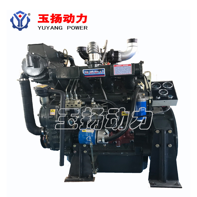 潍坊R4105ZC船机柴油机 76马力船用发动机 四缸小型船用发动机