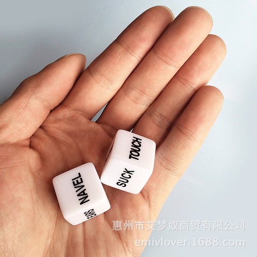 SM Foreign Trade Fun Black and White Sub English Word Dice One Pair Gift Sex Toy Sex Props Manufacturer 