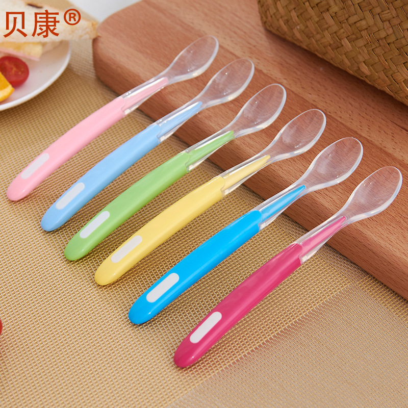 Factory direct feeding soft spoon wholesale infant silicone safety soft spoon baby soft spoon spoon