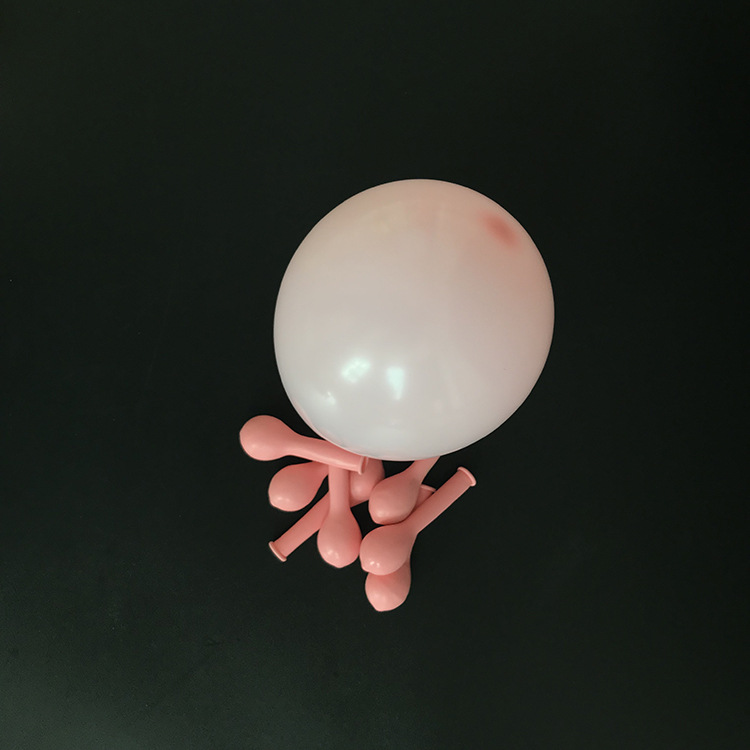 Engrosado redondo globo de látex de 5 pulgadas decoración de la sala de bodas arreglo de fiesta globo 1,2G globo de juguete de escena de cumpleaños