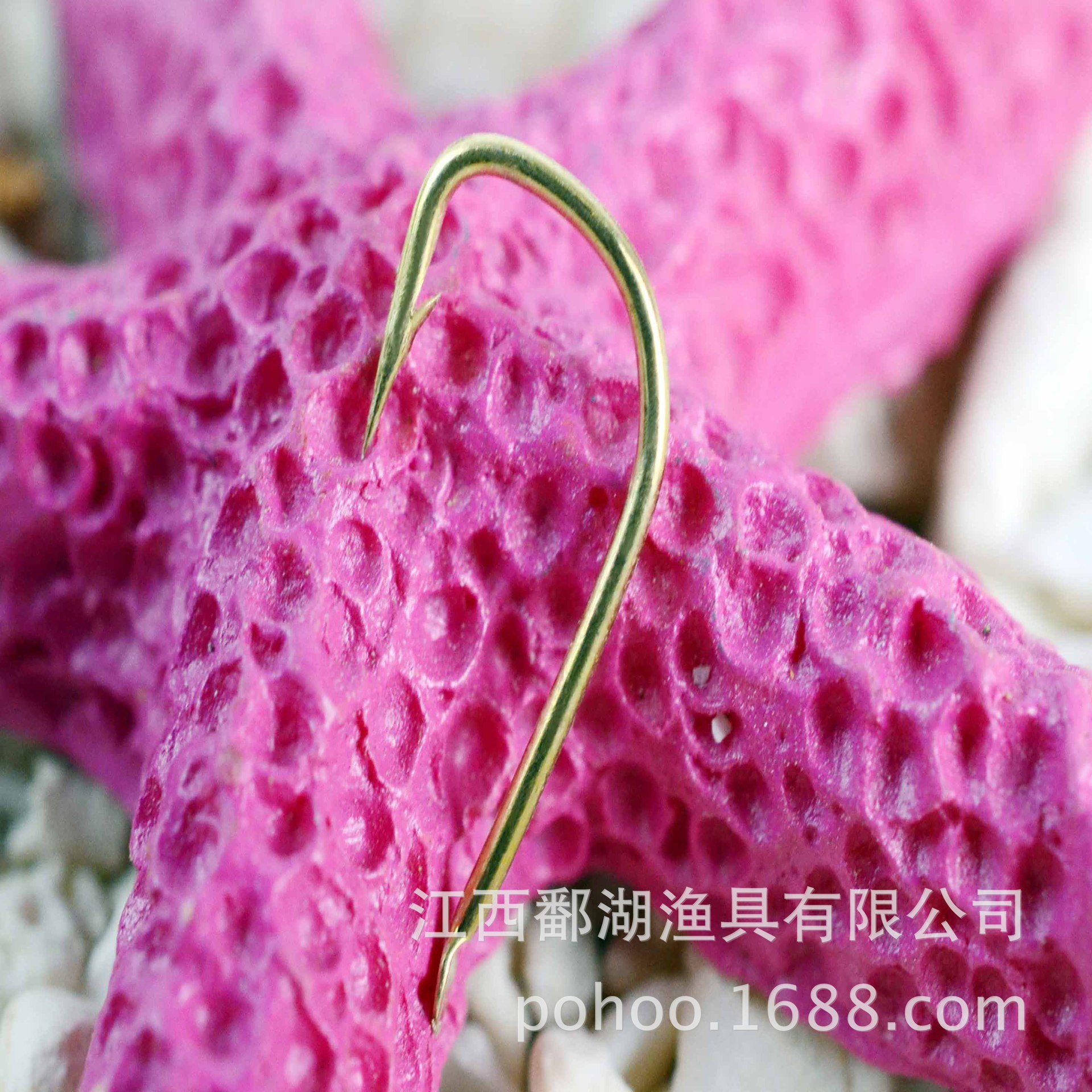 Beili manga caja de púas gancho manga de oro manga negro manga blanca colgando Caja 100 anzuelos de pesca ventas directas de la fábrica