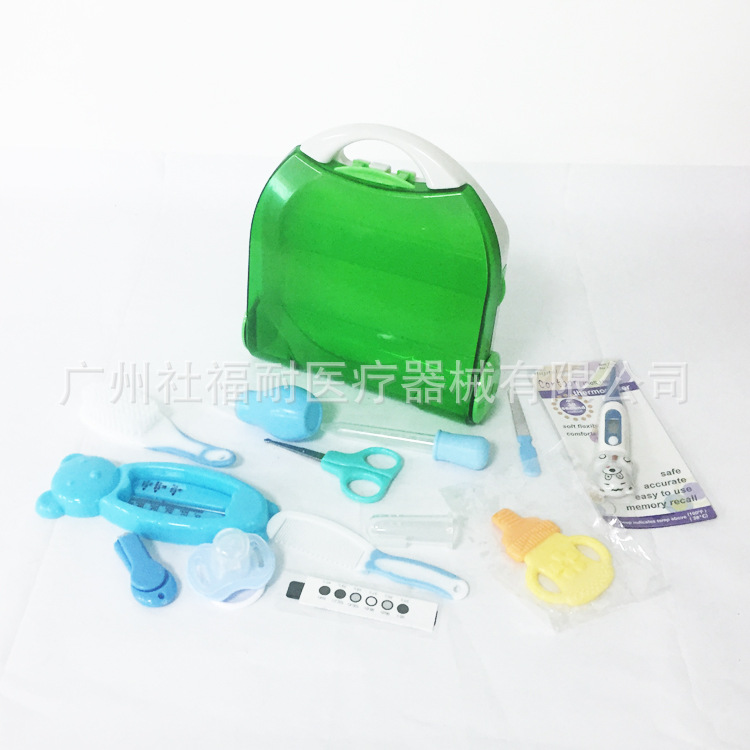 厂家批发安全卫生含配件的儿童护理箱应急包宝宝护理套装防护套装