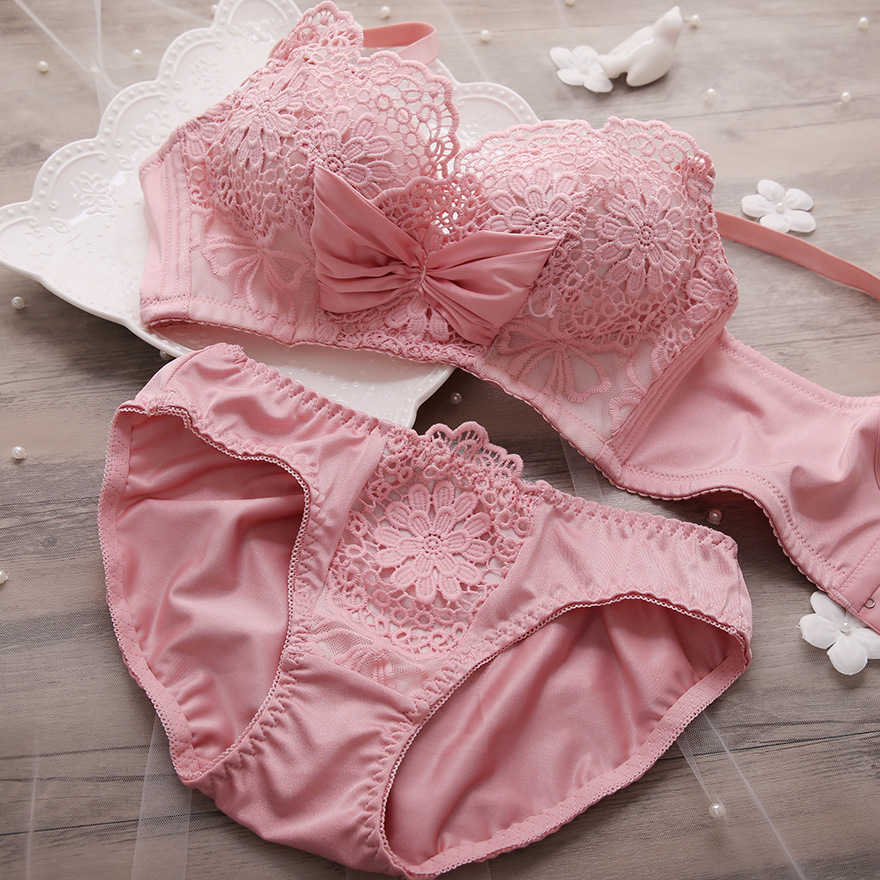 New Women's Bra Set Embroidered, Steel Ring Free, Thick, Sexy and Adjustable Underwear_voghion.com