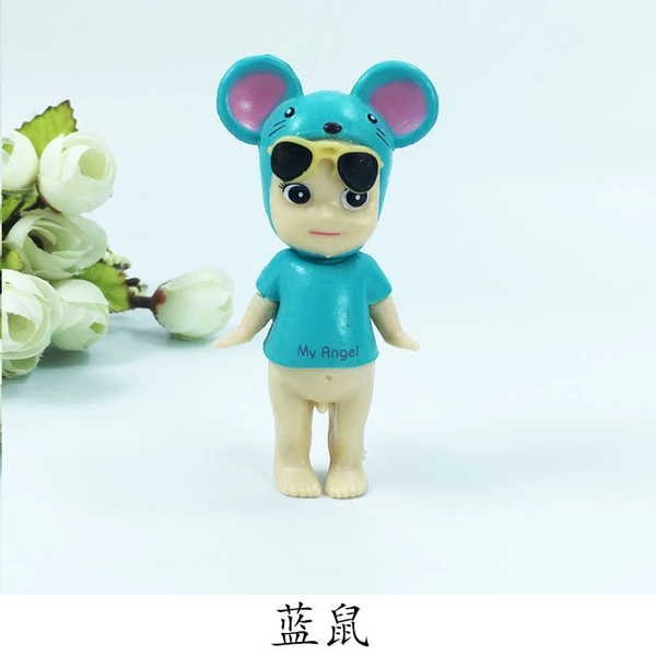 Blue mouse