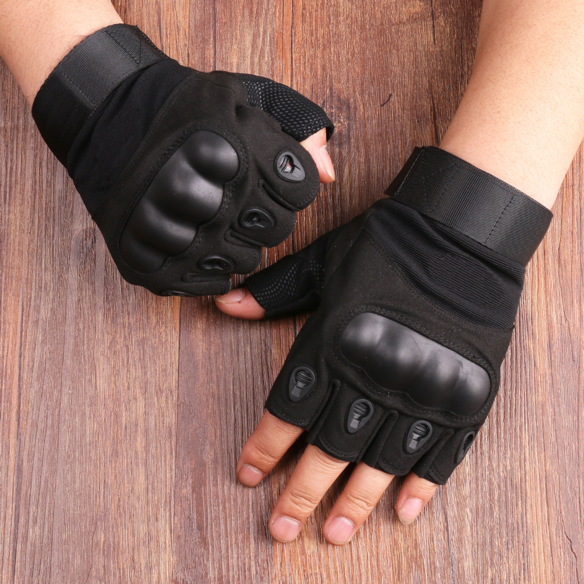 Táctica guantes de medio dedo al aire libre hombres y mujeres montando deportes antideslizante fitness microfibra campo ejército fans CS guantes