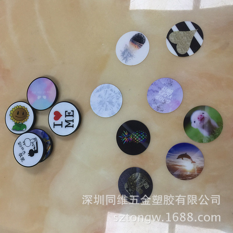 厂家提供 高品质手机支架镜片 PC加硬彩印镜片 气囊支架彩绘镜片