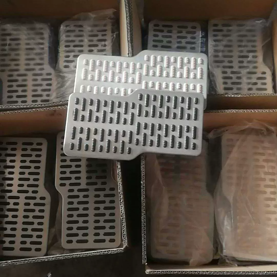 Педаль полностью окружена металлической педалью с проволочным кольцом, ножная педаль из нержавеющей стали