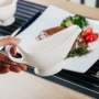 欧式陶瓷纯白奶壶杯碟