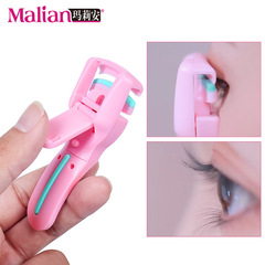 Marianne mini eyelash curler, plastic portable eyelash curler without eyelid clamping, including 2 rubber pads 7562