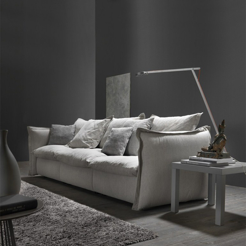 Sofá de tela moderna simple nórdico de tamaño pequeño látex sofá solo trío combinación Net rojo muebles