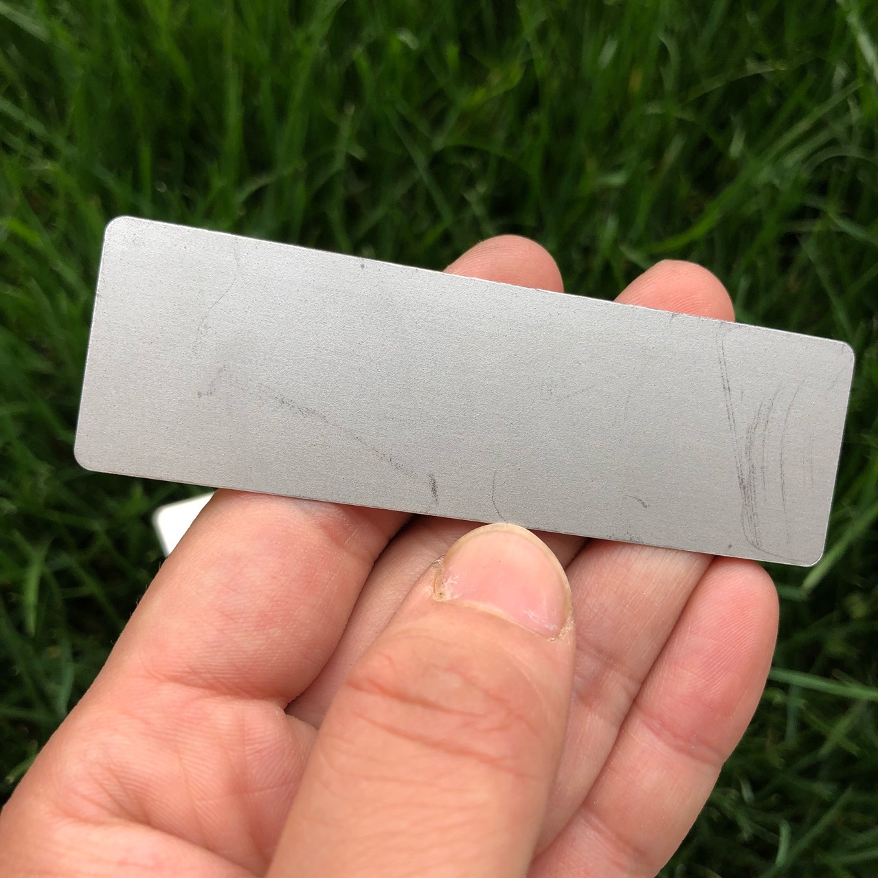 厂家直销现货 长方形镀锌板超薄铁片 无磁性 能吸磁铁80*25*0.3