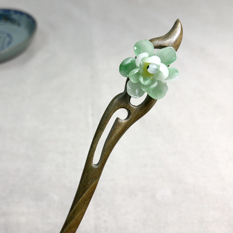 Bangyue jade flower green sandalwood green flower