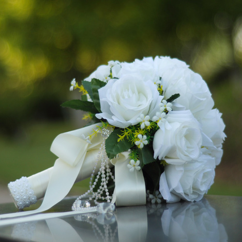 Bouquet bride ribbon beaded Korean wedding simulation rose bouquet photo studio bride bouquet shooting props