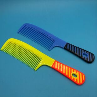 New striped comb hair comb 1 yuan shop wholesale supply stall product gifts small gifts