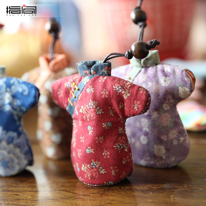 Bordado hecho a mano DIY bolsa de tela bolsa de material bolsa de patchwork cheongsam de producción creativa de suministro transfronterizo