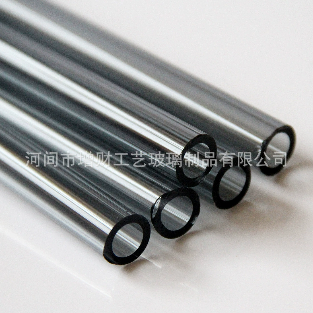 Оптовые поставки из Цанчжоу: высококачественные цветные термостойкие трубки из высокоборосиликатного стекла, черные, прозрачные, полые, цилиндрические, сырье