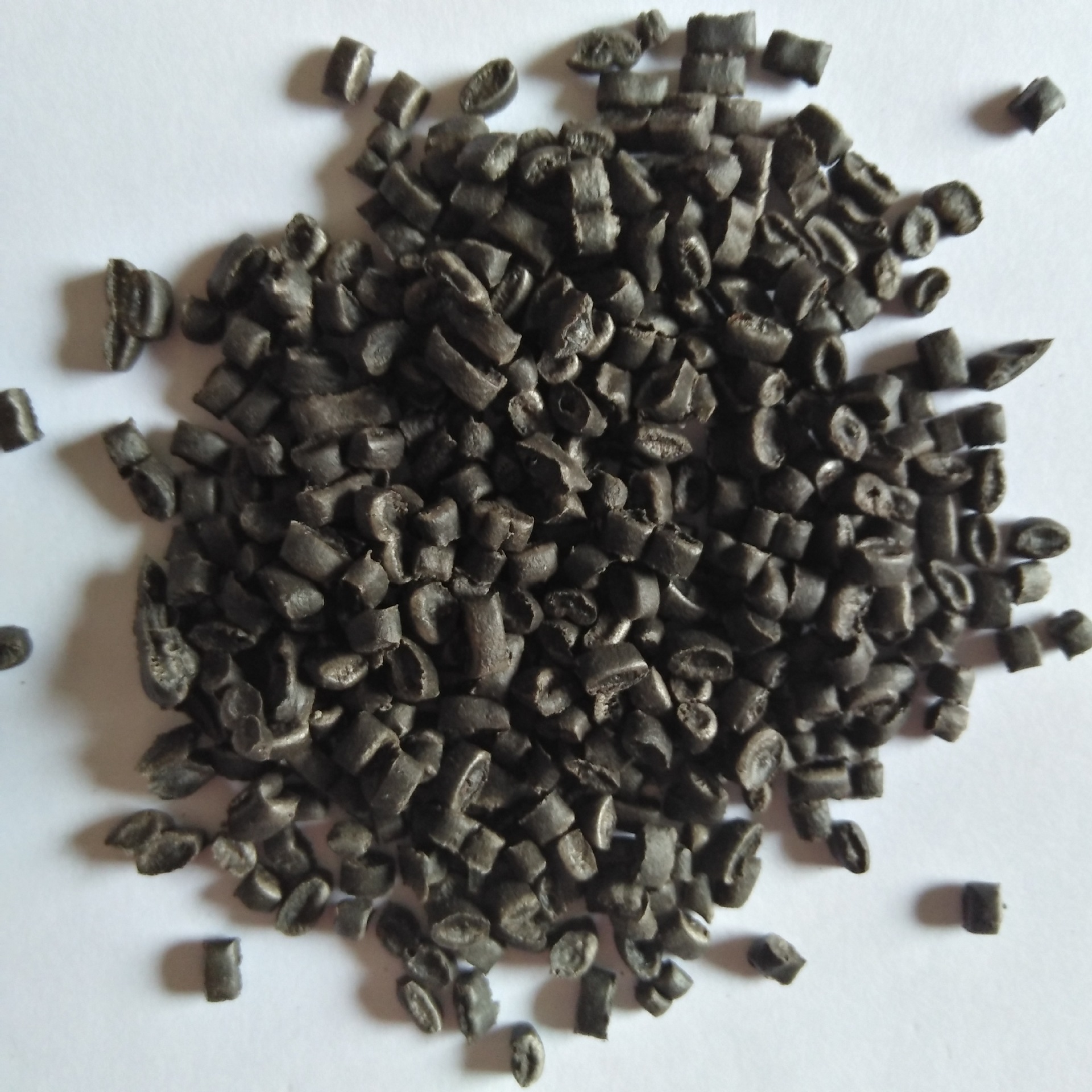 大量销售铝塑板 角码 包角水果筐专用 复合纸厂料 再生塑料颗粒