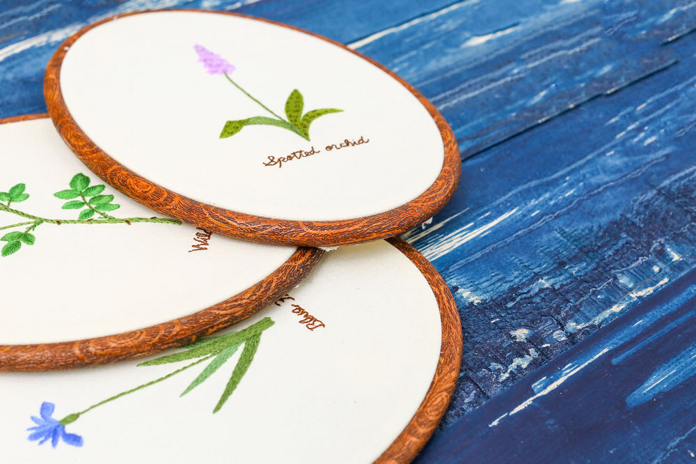 Lavanda flor hoja hermosa DIY material de bordado paquete auto-bordado tela arte nuevos guantes pieza traje de costura