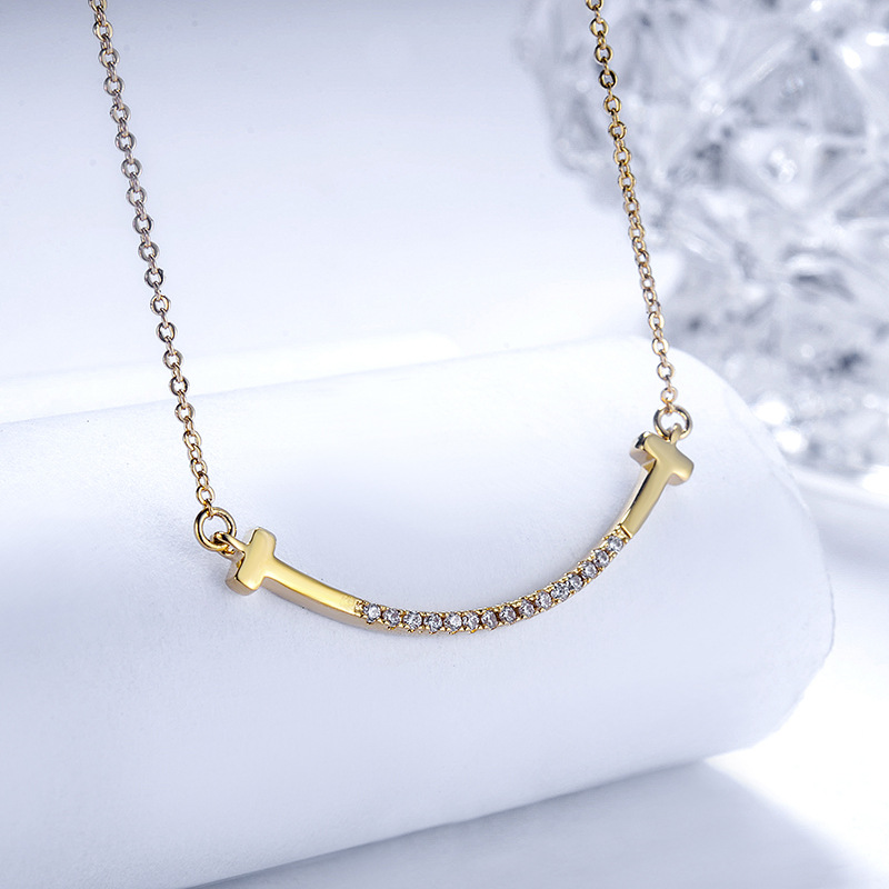 �����Լ΢�������� ʱ�о�������һ��΢Ц��׹������Ʒ 62094