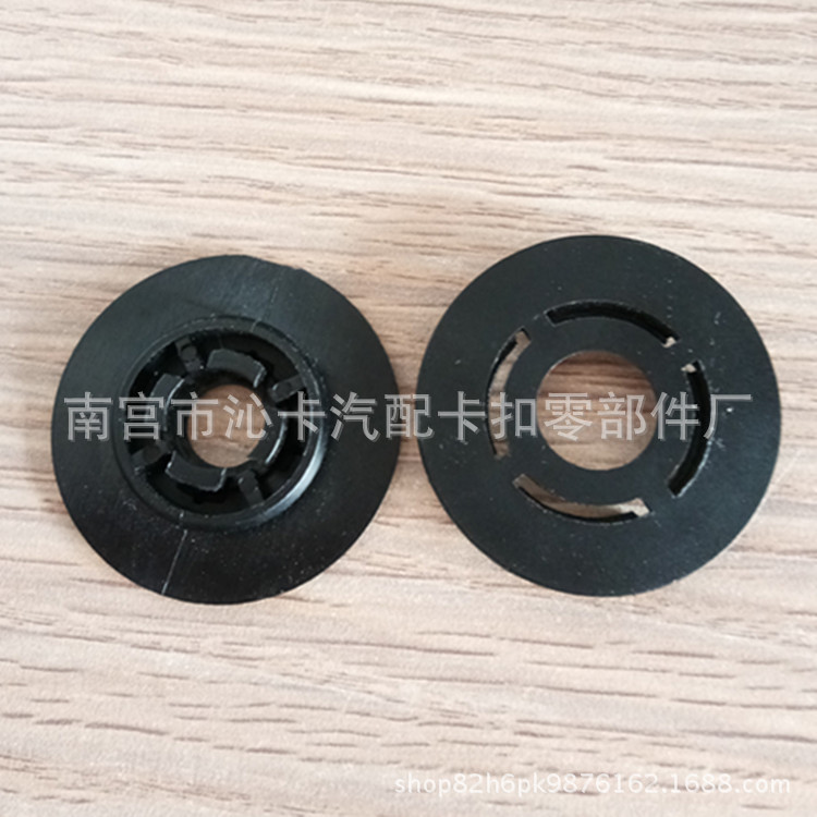 Estera del pie del coche alfombra universal hebilla universal de una sola capa de pie fijo hebilla antideslizante clip piso hebilla de plástico