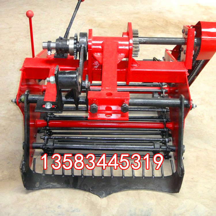 小型土豆收获机 8-12马力手扶拖拉机带单行马铃薯 红薯收获机ww