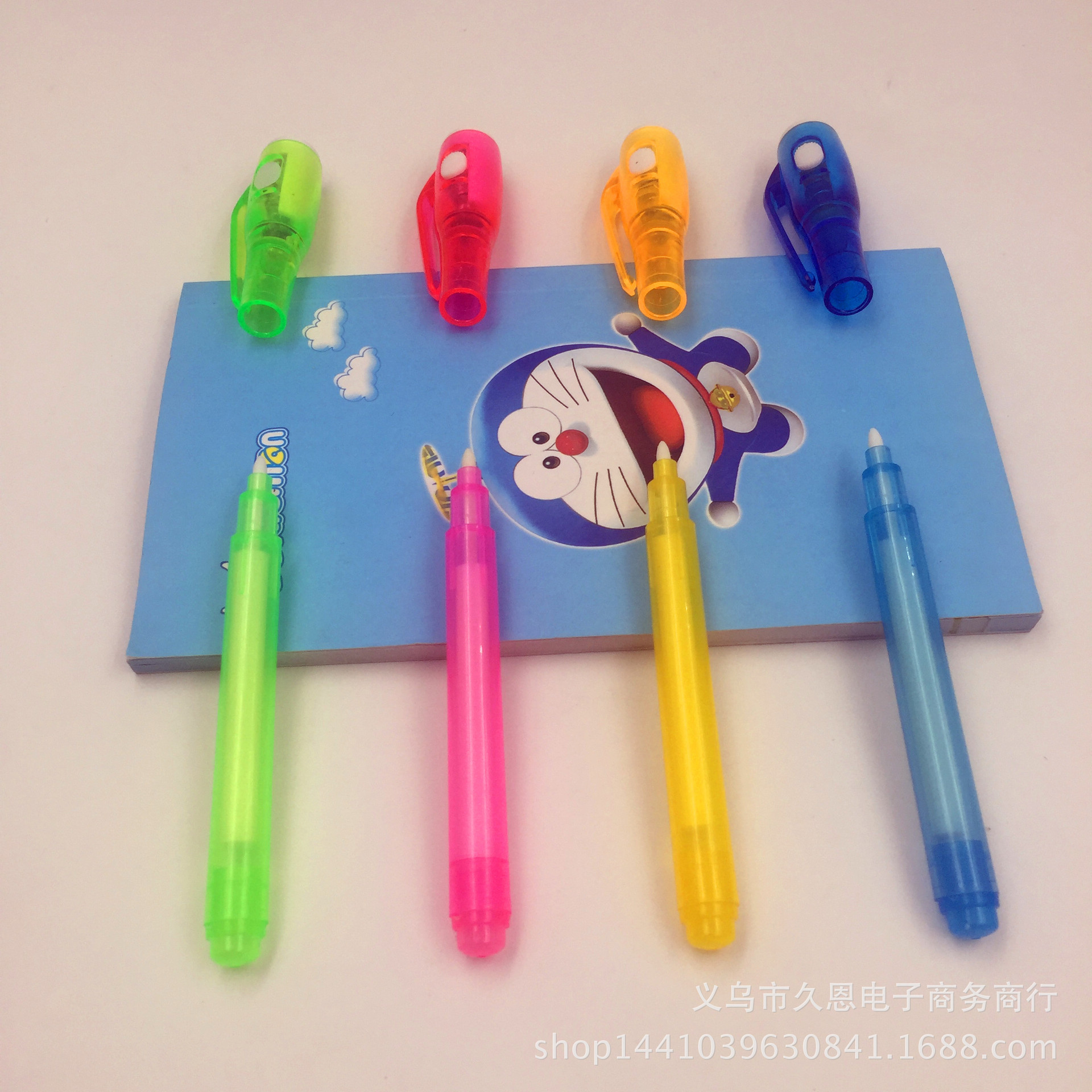 Creativo pequeño regalo UV detector de dinero pluma mágica invisible confidencial resaltador UV pluma multifuncional pluma de plástico