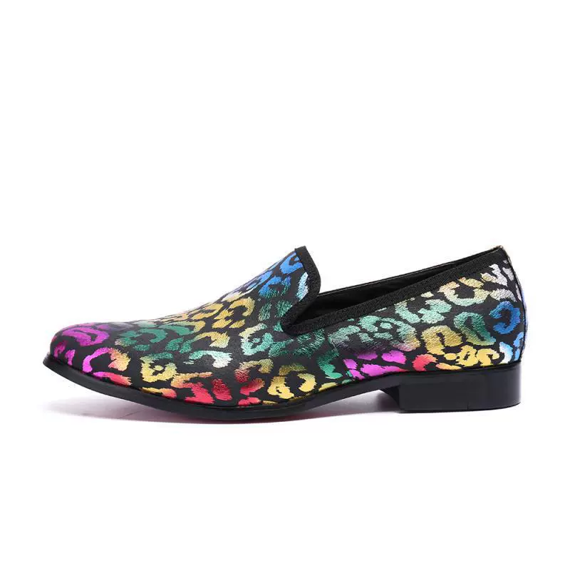 Мужская обувь с принтом, брендовые лоферы из воловьей кожи, мужские весенние низкие Туфли без шнуровки, модная корейская модная обувь