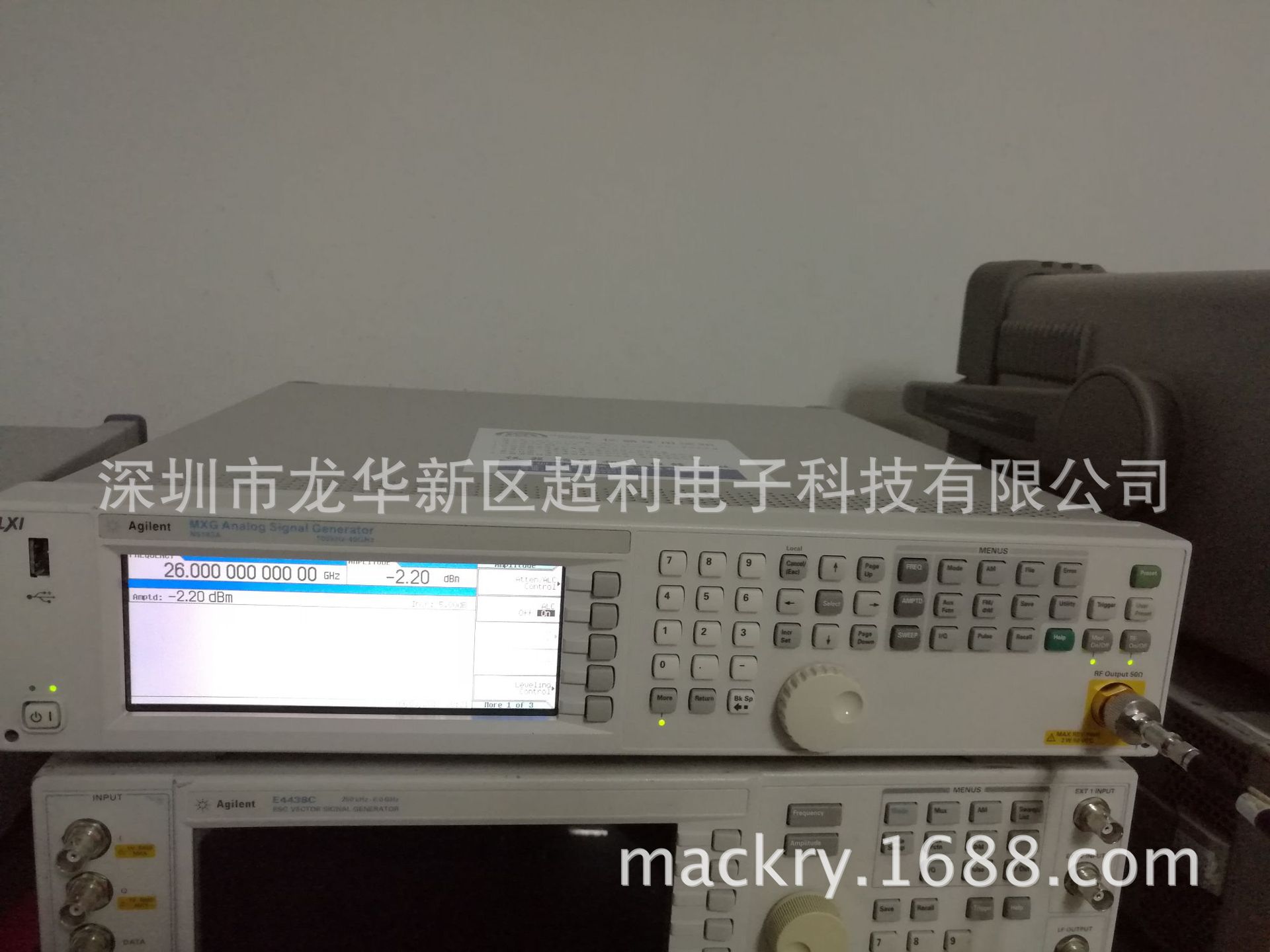 E4437B信号源E4436B E4438C二手 Agilent E4437B E4438C