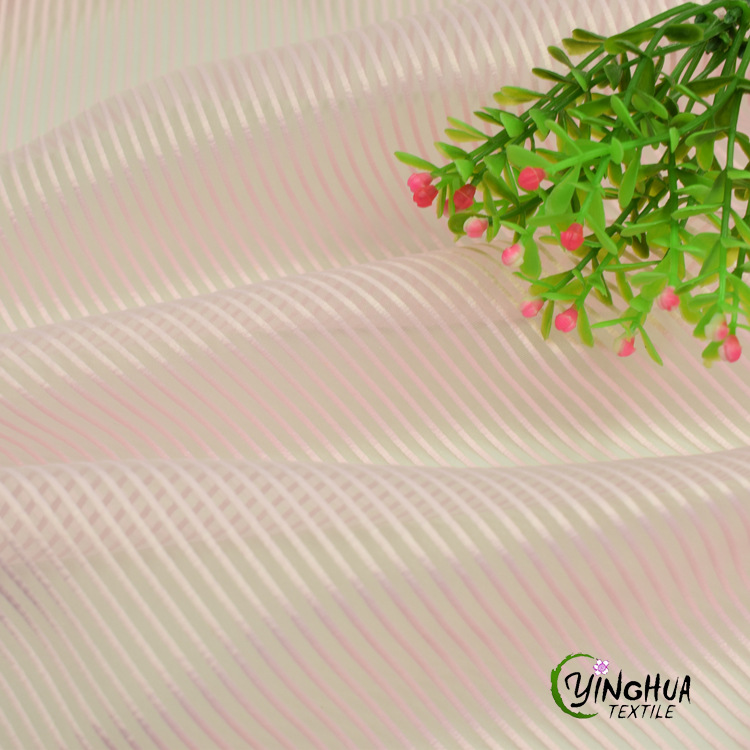 春夏现货 欧根纱提花六根条布料 梭织提花半透玻璃纱服装面料批发