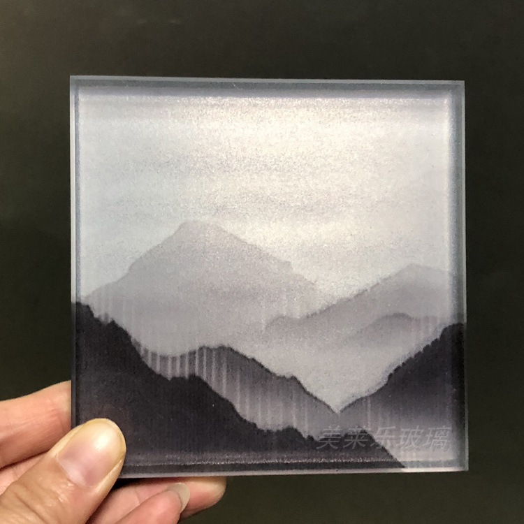 ҹӦɫн ɫɫв㲣ӹ