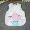 Waterproof children's three dimensional eating bib for food, with ties on the back