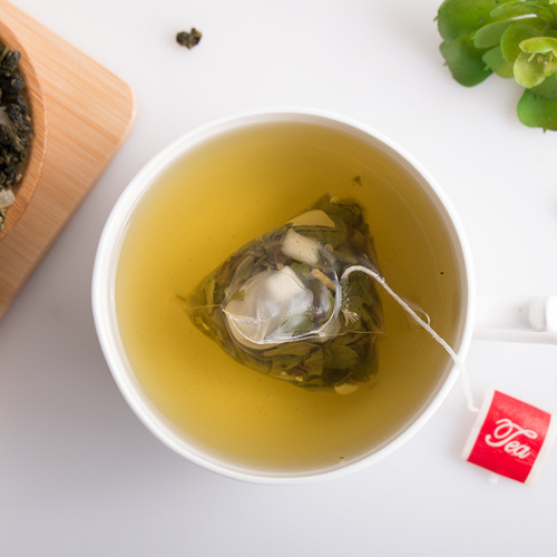 Fruit Honey Peach Oolong Tea Set Flower Tea Quick Health Tea White Peach Oolong Tea Canned Gift Box Wholesale