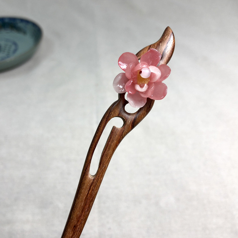 Bangyue jade flower red sandalwood red flowers