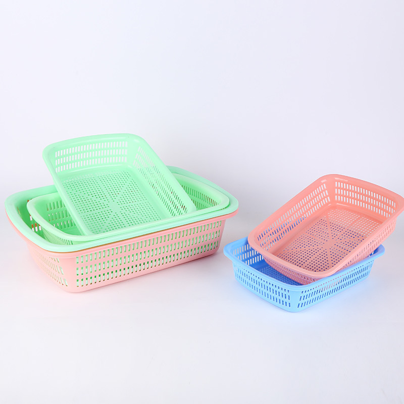 Plastic rectangular drying rack