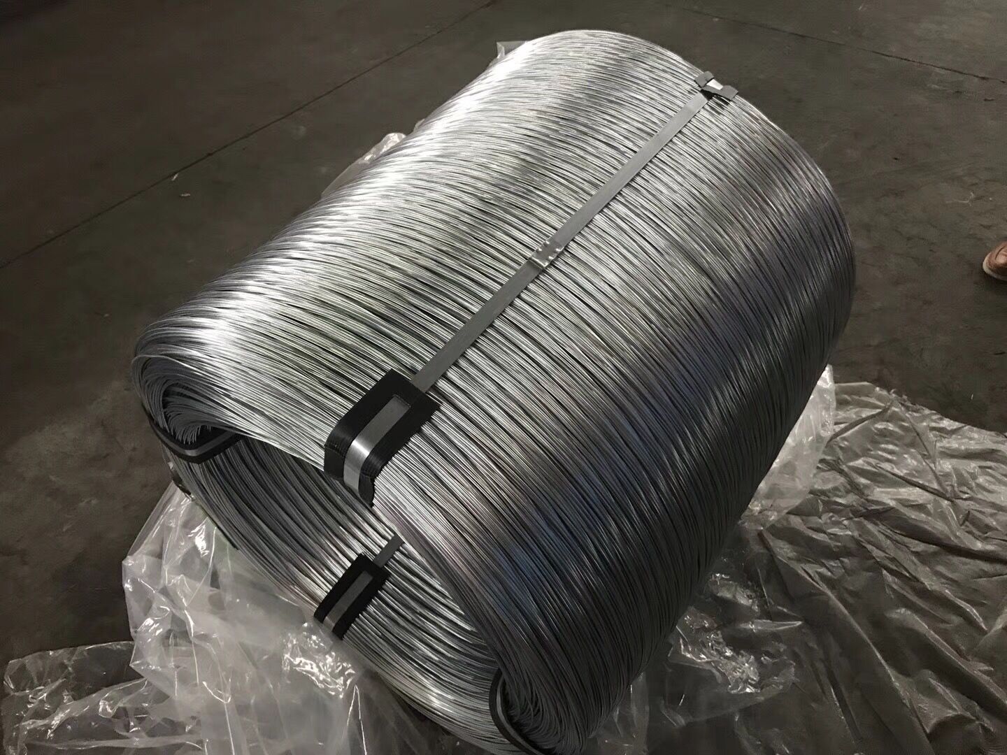 厂家供应镀铝锌丝批发 低碳钢丝系列 镀铝锌合金钢丝质量保证