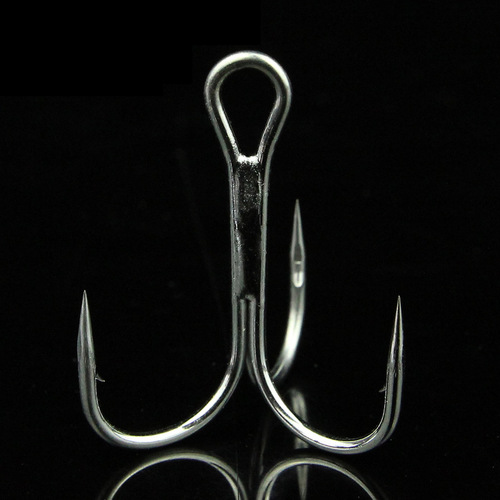 Black/white/red lure three-hook anchor hook carbon large anchor hook barbed fishhook three-prong hook three-claw fishing gear