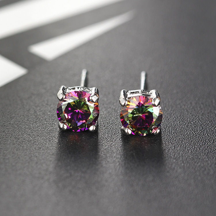 Yiwu pequeña joyería pendientes de circón de cuatro garras pendientes de circón coloridos pendientes de circón de moda coreana