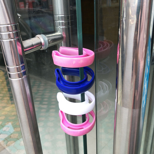 Children's safety glass door anti-pinch door card Plastic C-shaped door clip Baby anti-crush hand anti-close door seam leaver