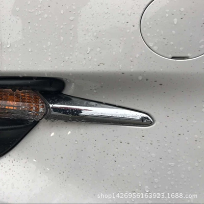 low with front fog lamp center – Lamp eyebrow