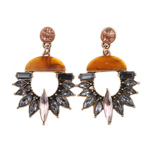 ���Q��Ʒ��� �����ׁ����ƺϽ��荶��h �羳�����һ�����l