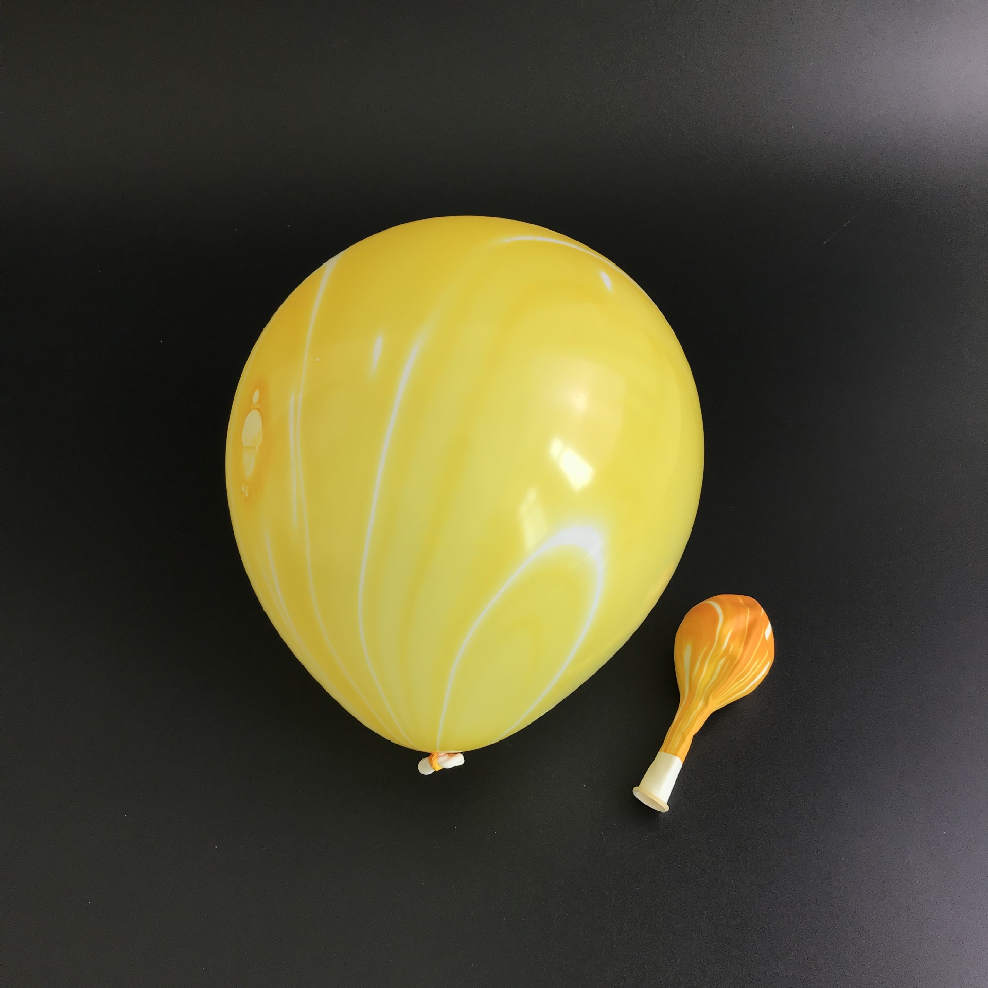 La fábrica de globos de látex de juguete para niños al por mayor fiesta de bodas de vacaciones globo de 12 pulgadas ágata colorido globo de nube