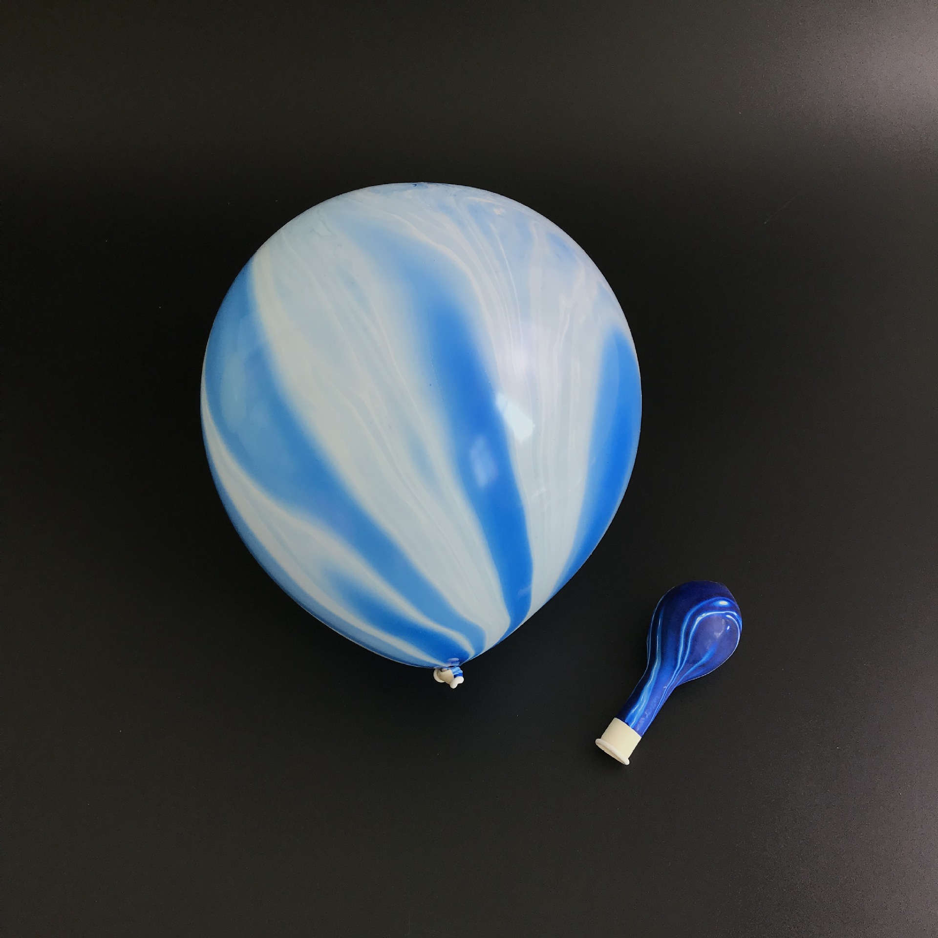 La fábrica de globos de látex de juguete para niños al por mayor fiesta de bodas de vacaciones globo de 12 pulgadas ágata colorido globo de nube