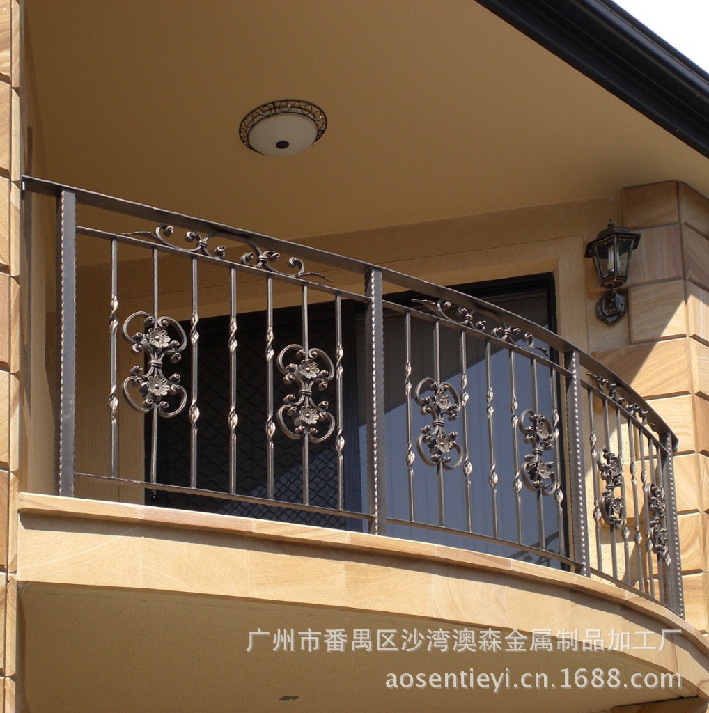 广东厂家批发锌钢阳台护栏户外欧式铁艺栏杆多规格铁围栏安全防护